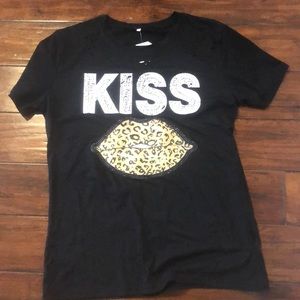 Distressed Kiss shirt